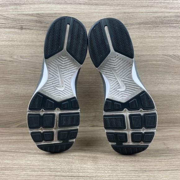Nike In Season TR 4 Running Shoes - Picture 5 of 7